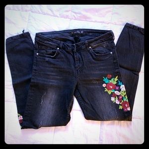 Zara Jeans